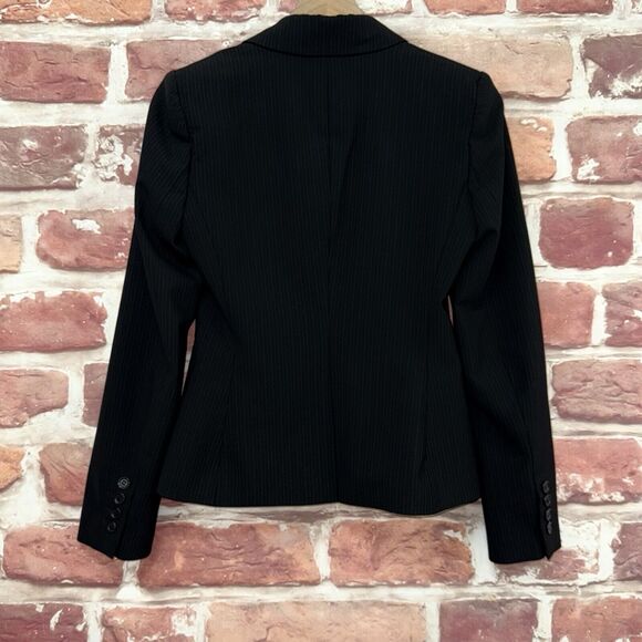 The Limited Blazer Women's 2 Black White Pinstriped Career Work Office Jacket - Picture 4 of 9